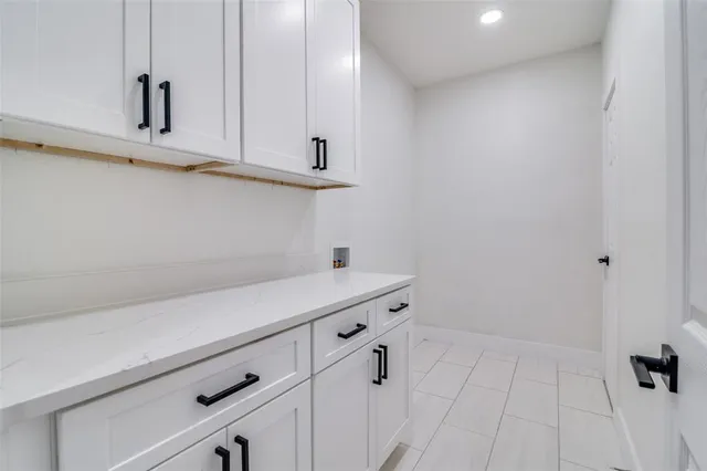 $2,695 | 718 Grandview Avenue, Dallas, TX 75223