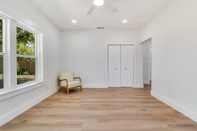 $2,695 | 718 Grandview Avenue, Dallas, TX 75223