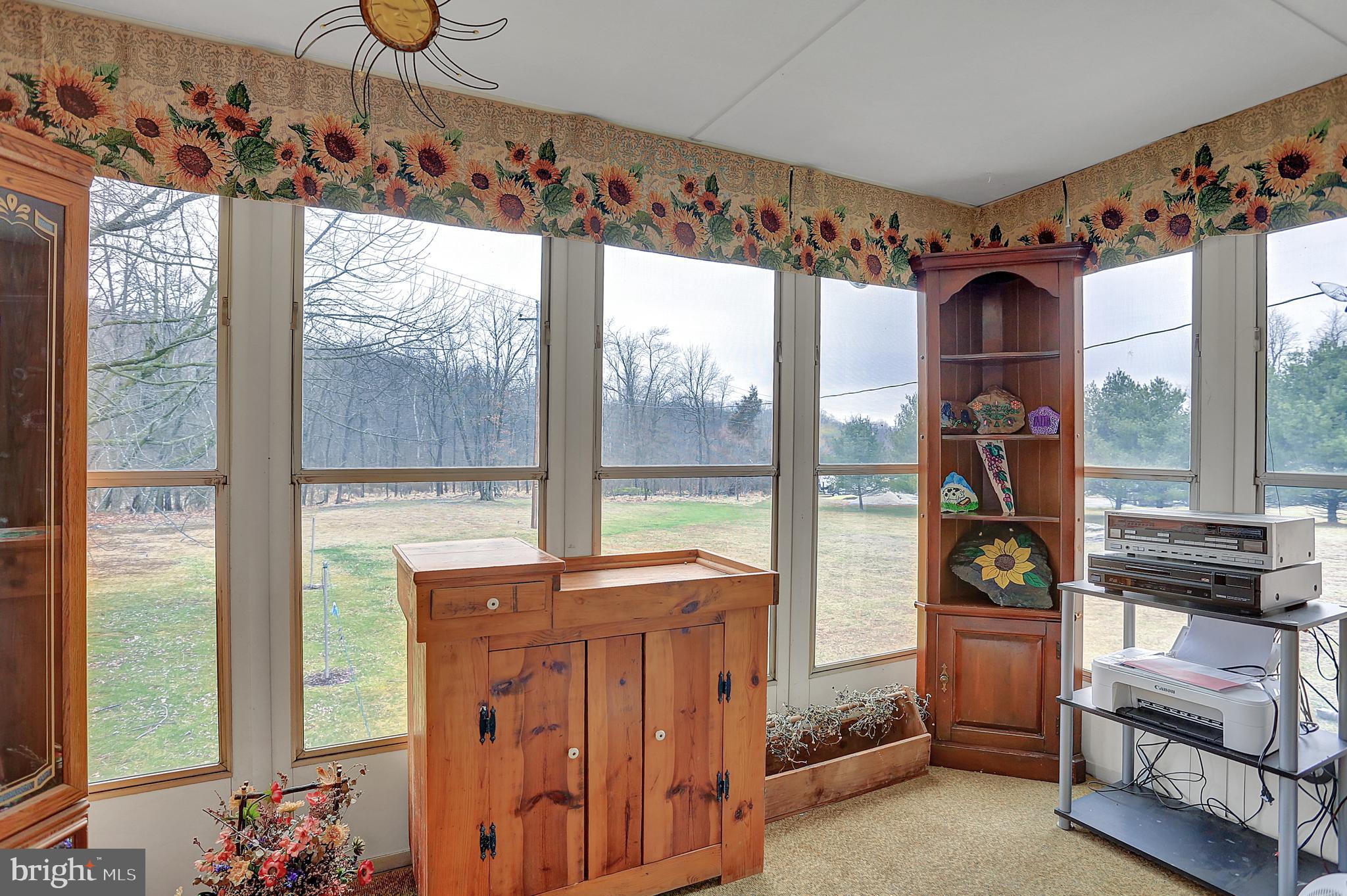 1265 Highland Ave Road Gettysburg, PA 17325 - Photo 11 of 28 Gallery Image 11
