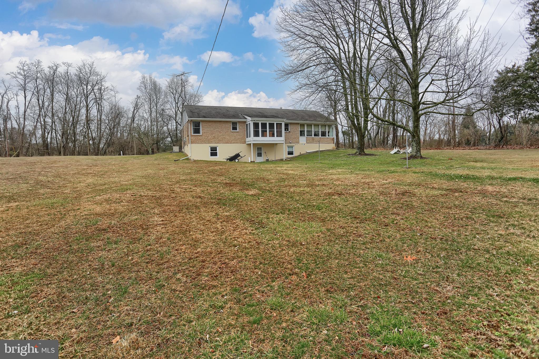 1265 Highland Ave Road Gettysburg, PA 17325 - Photo 25 of 28 Gallery Image 25