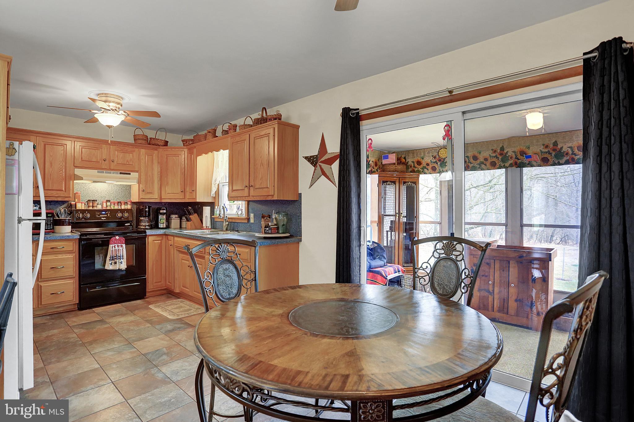 1265 Highland Ave Road Gettysburg, PA 17325 - Photo 8 of 28 Gallery Image 8