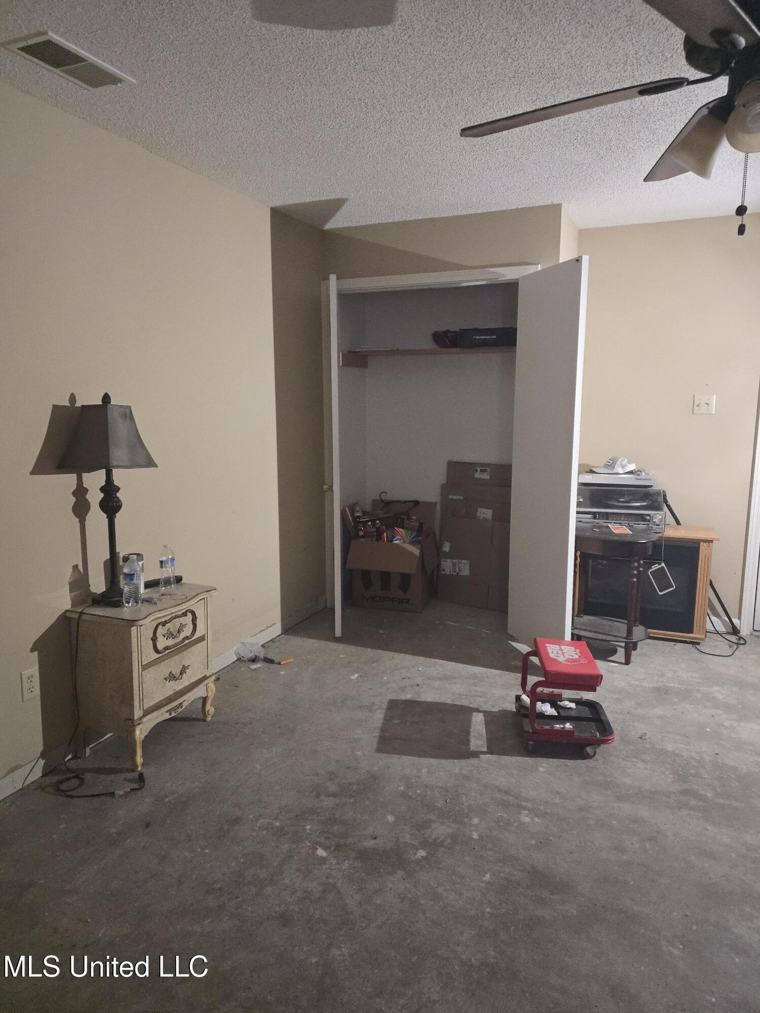 6861 River Birch Road Walls, MS 38680 - Photo 21 of 28 20250118_112314