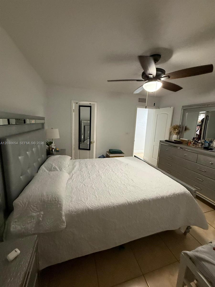 1275 West 35th Street, Unit 32B Hialeah, FL 33012 - Photo 7 of 11