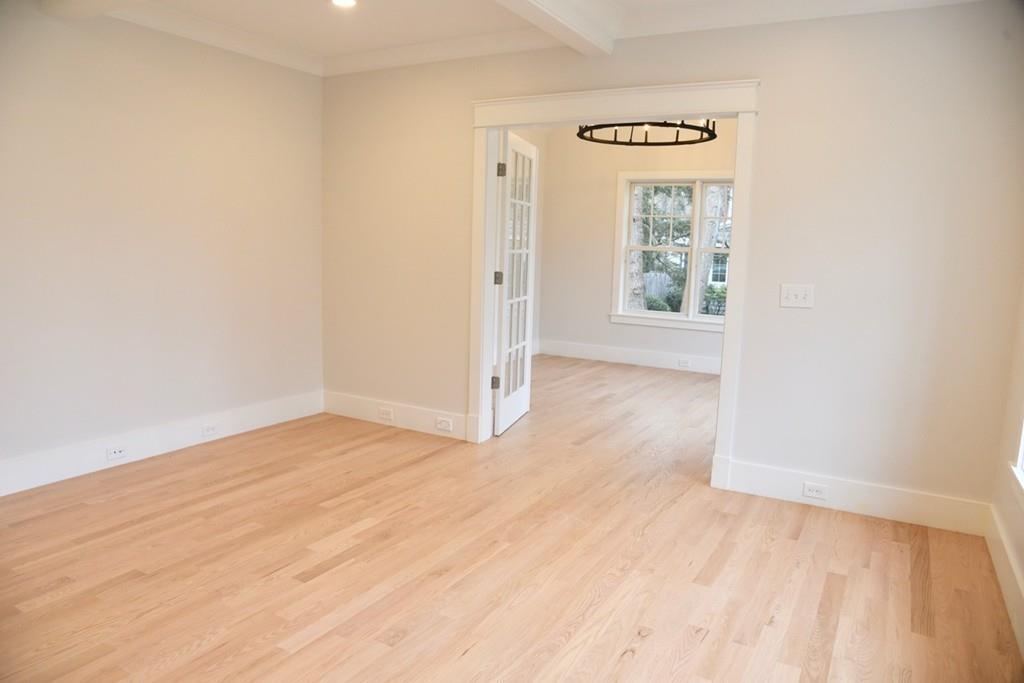 7 Sprague Road Wellesley, MA 02481 - Photo 15 of 26 Gallery Image 15