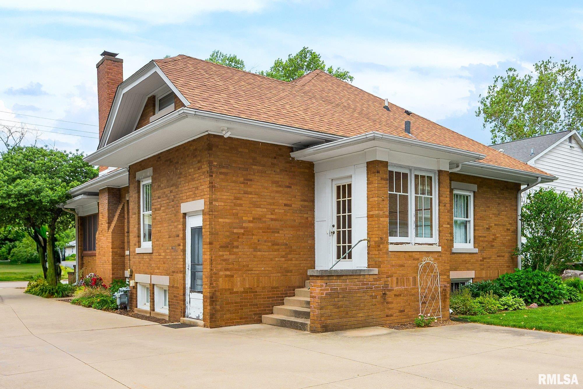 605 North Main Street Washington, IL 61571 - Photo 47 of 64