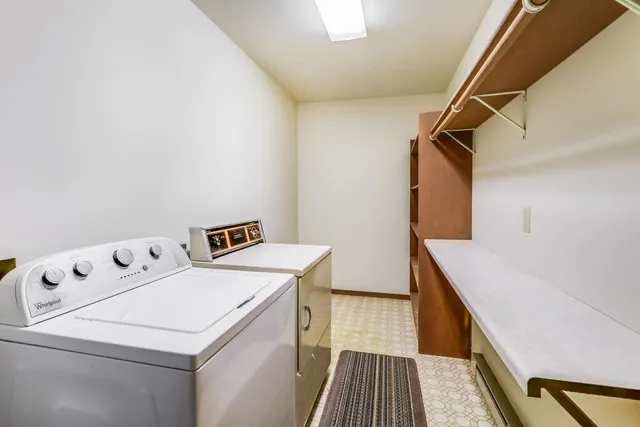 $95,000 | 910 East Cedar Avenue, Unit 604, Manitowoc, WI 54220