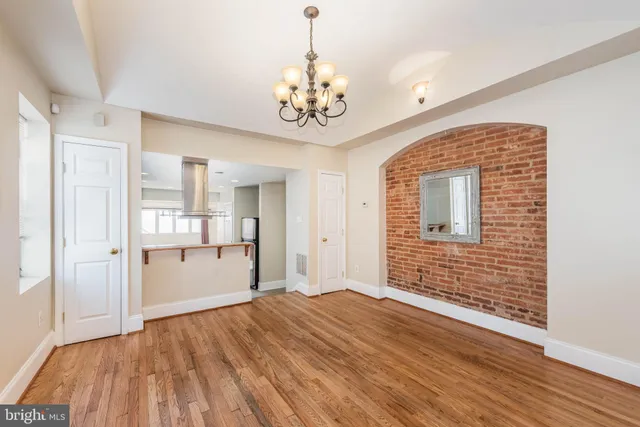 $2,900 | 2227 Bank Street, Baltimore, MD 21231