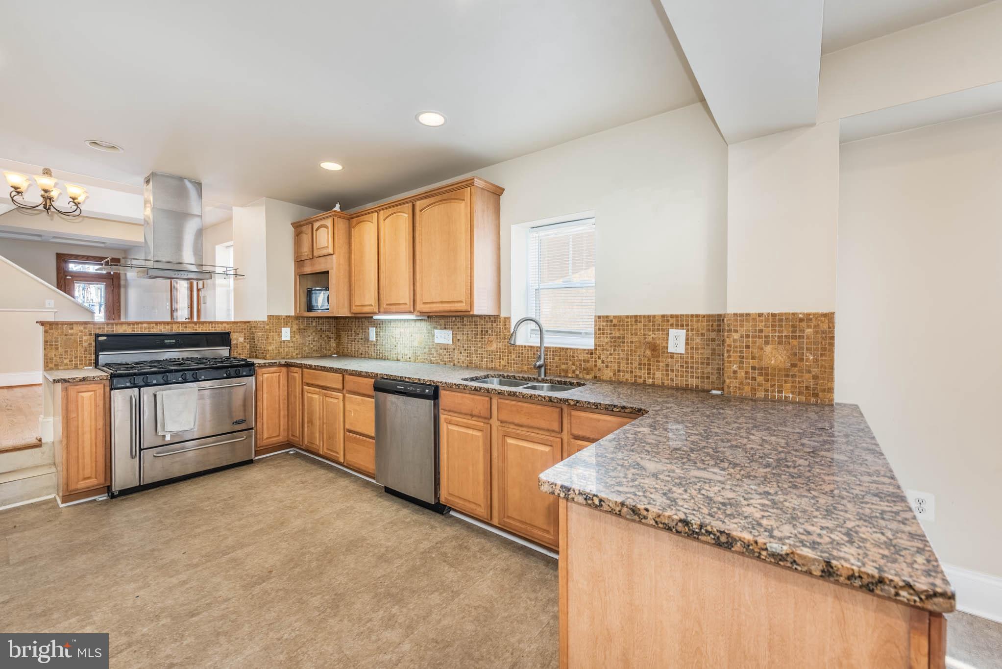 2227 Bank Street Baltimore, MD 21231 - Photo 8 of 39