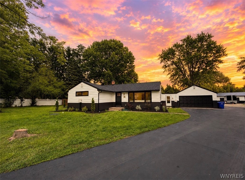 6921 Bear Ridge Road Pendleton, NY 14120 - Photo 40 of 43