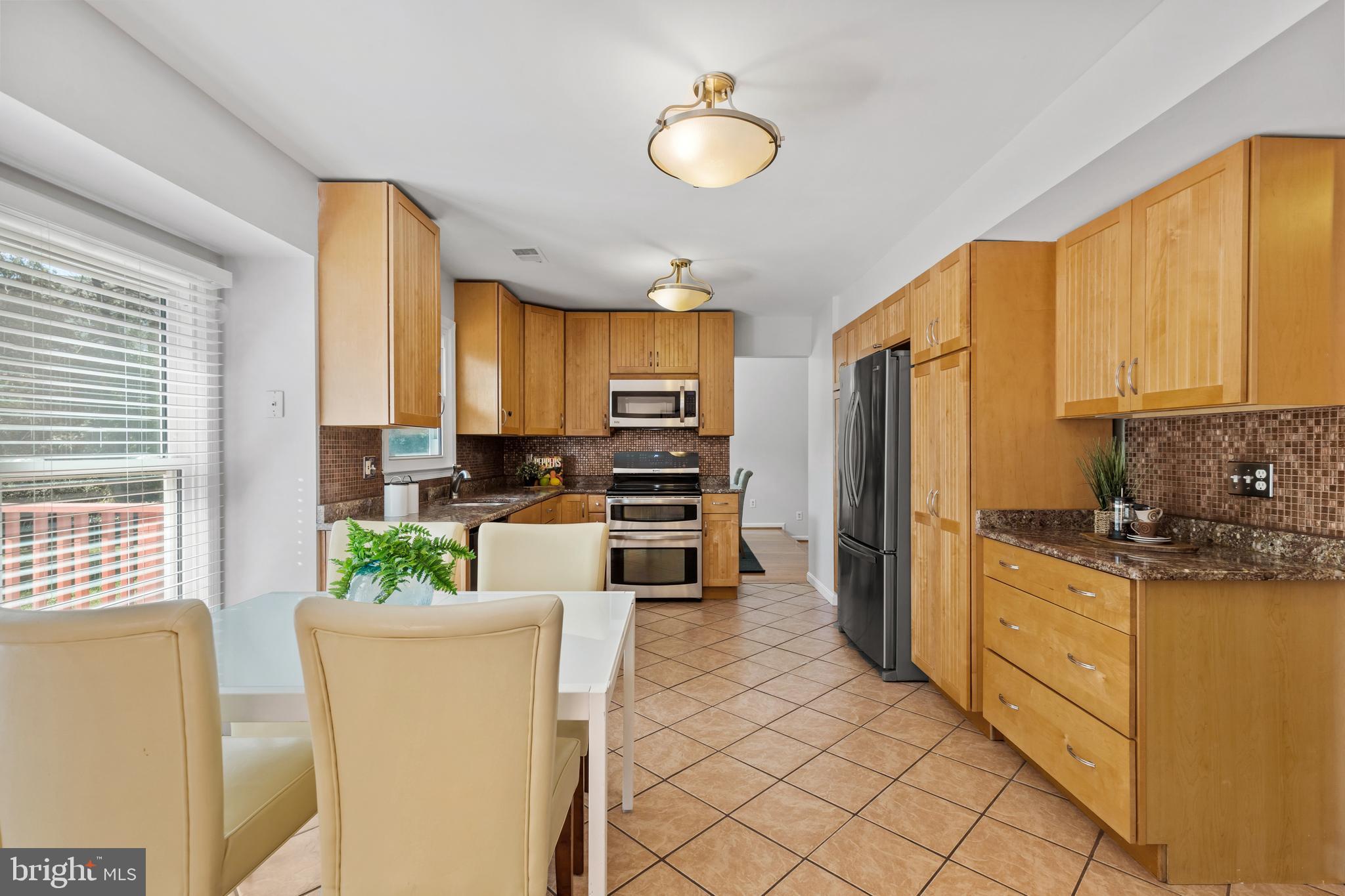 2001 Blue Ridge Court Herndon, VA 20170 - Photo 15 of 41