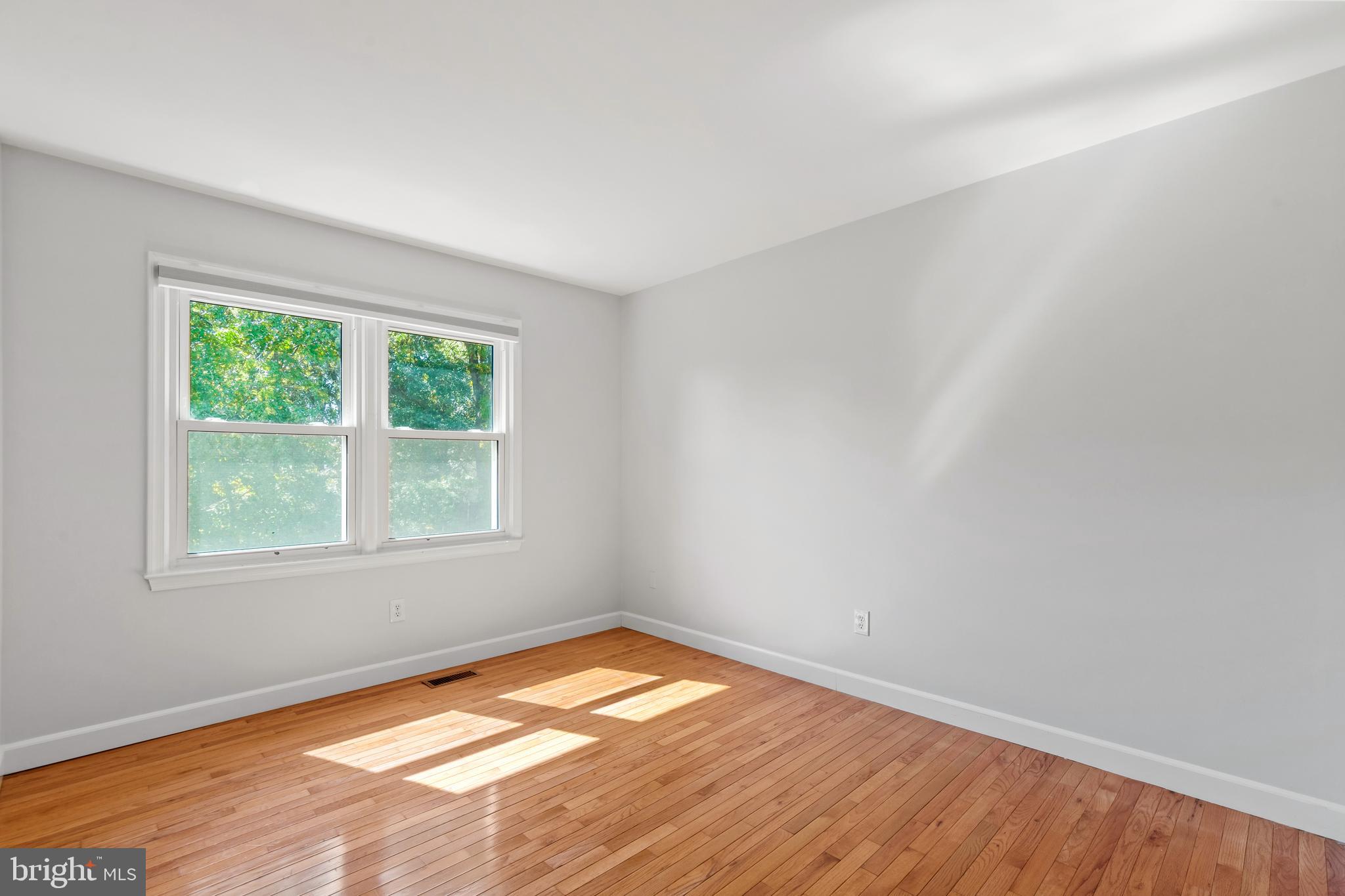 2001 Blue Ridge Court Herndon, VA 20170 - Photo 26 of 41
