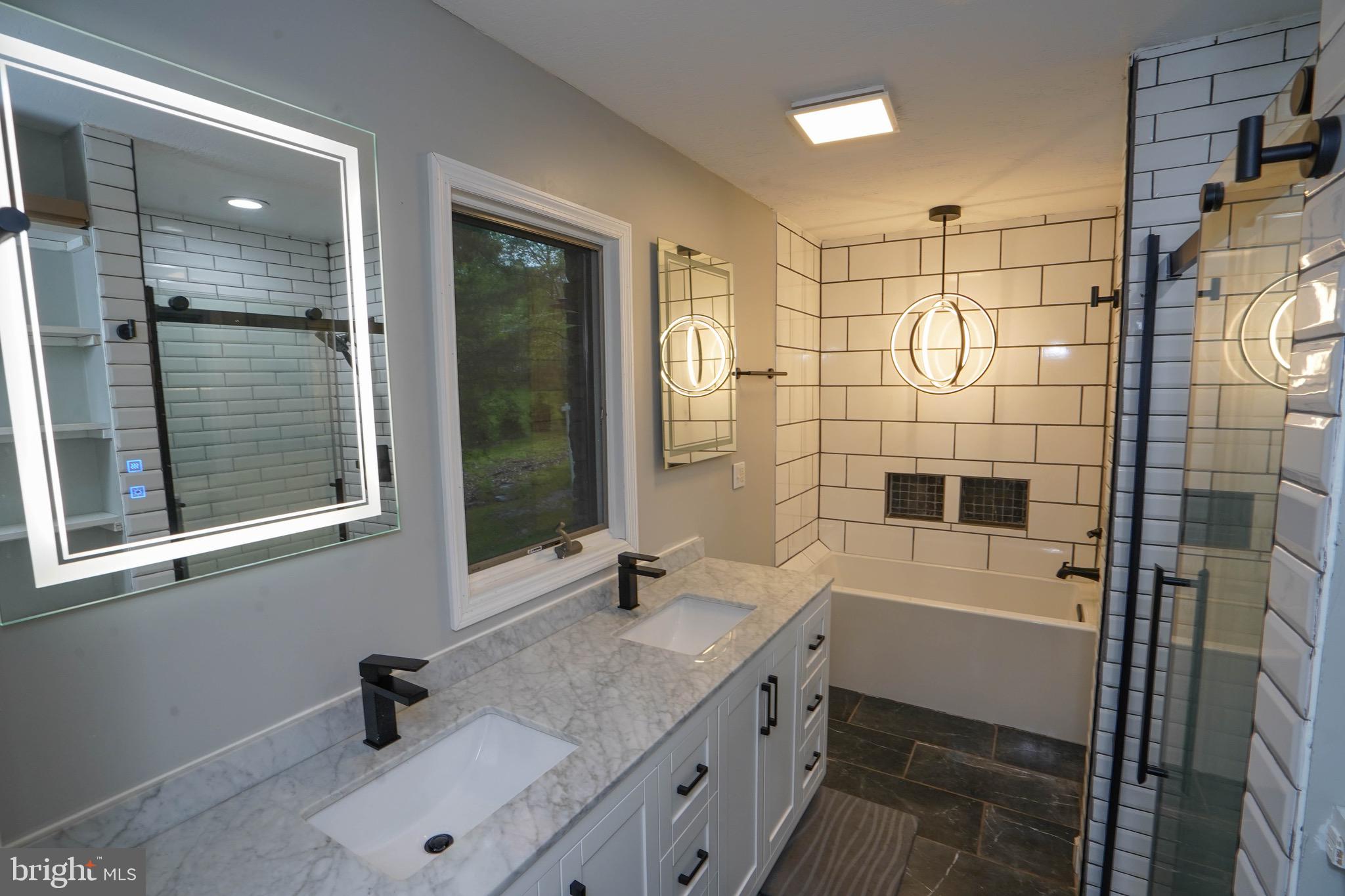 639 Beckmans Peninsula Road Swanton, MD 21561 - Photo 44 of 69 Master Bathroom