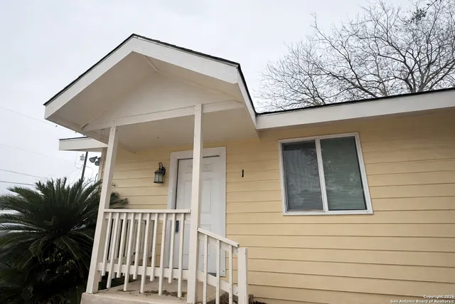 $850 | 116 Dolores Avenue, Unit 1, San Antonio, TX 78228