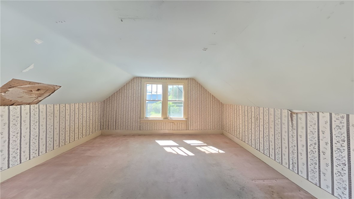 122 Yates Road Mayfield, NY 12117 - Photo 12 of 19 Gallery Image 12