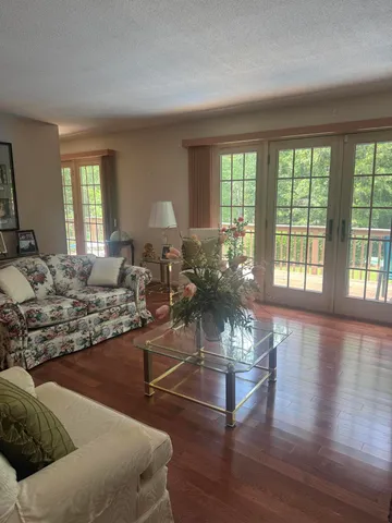 $549,000 | 216 Sheppard Drive, Edgefield, SC 29824