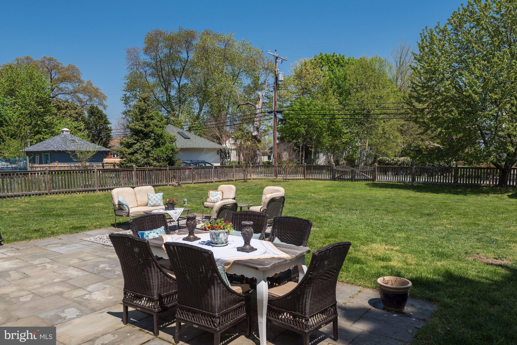 1 Decatur Avenue Annapolis, MD 21403 - Photo 27 of 30 GREAT ENTERTAINING BACKYARD