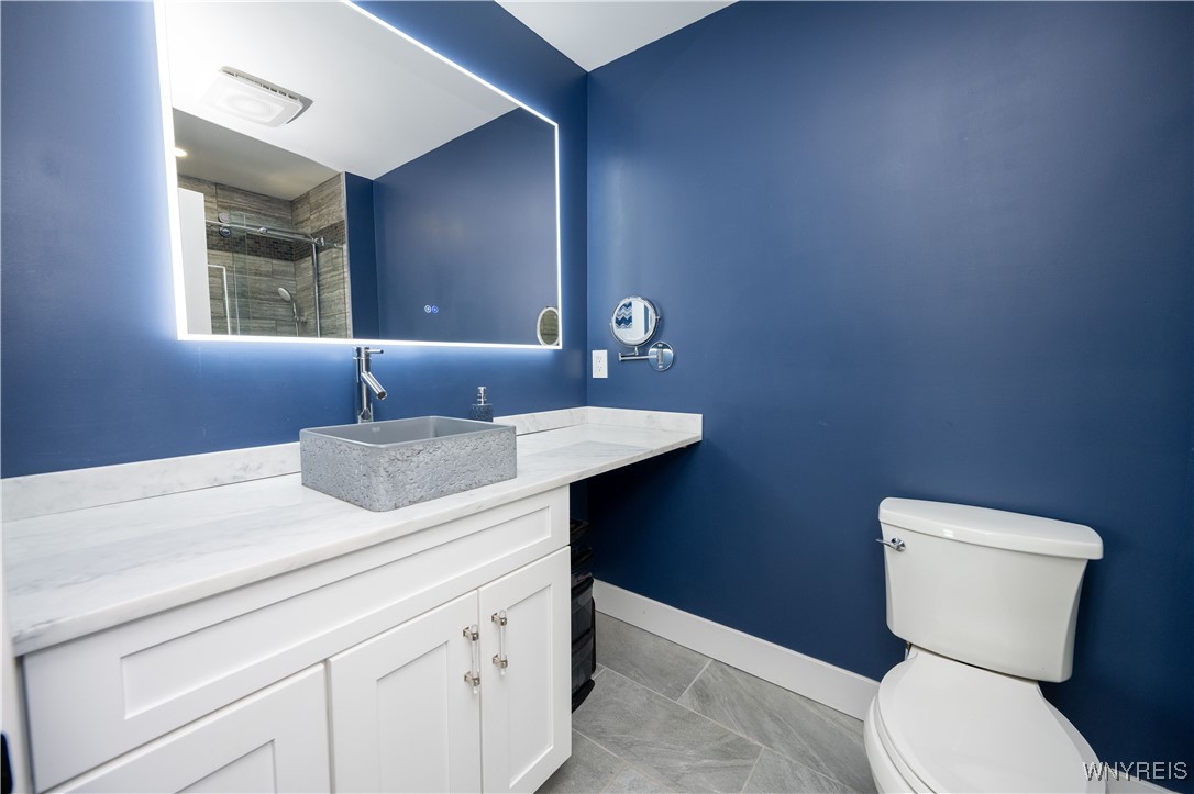 1225 Losson Road Cheektowaga, NY 14227 - Photo 20 of 47 Primary bedroom bath.