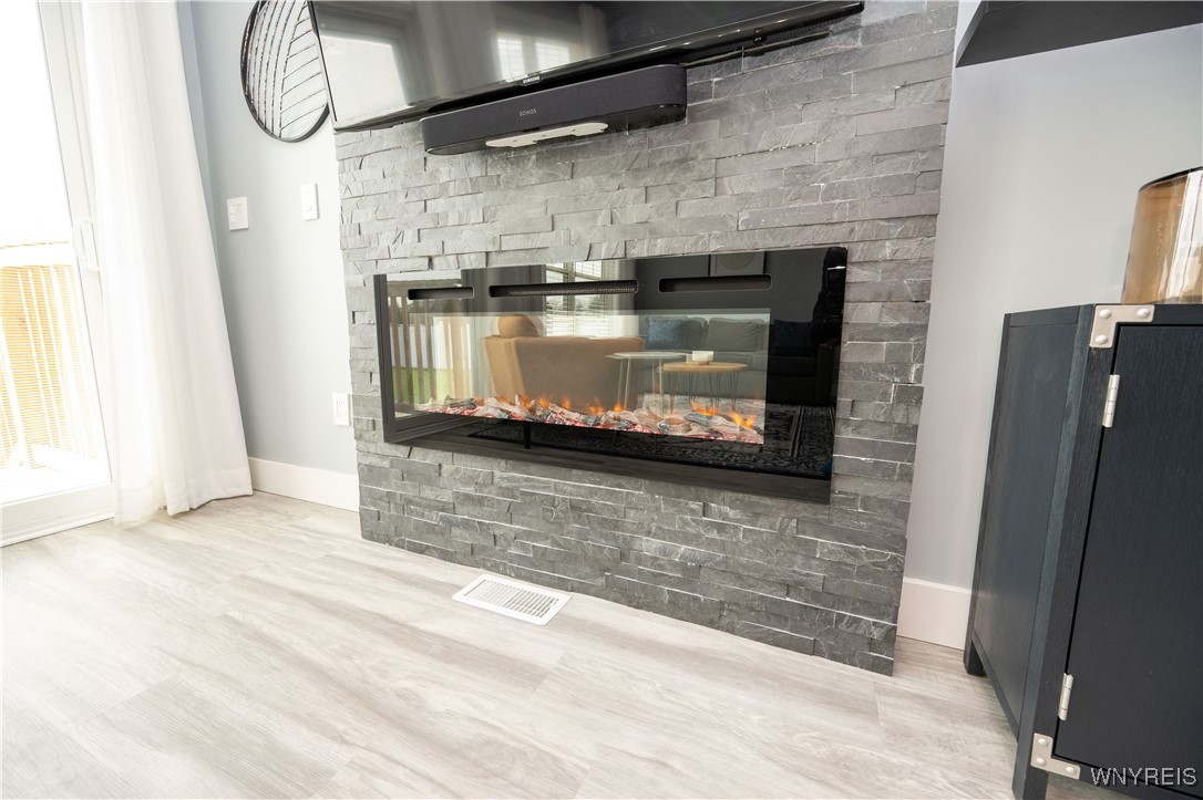 1225 Losson Road Cheektowaga, NY 14227 - Photo 10 of 47