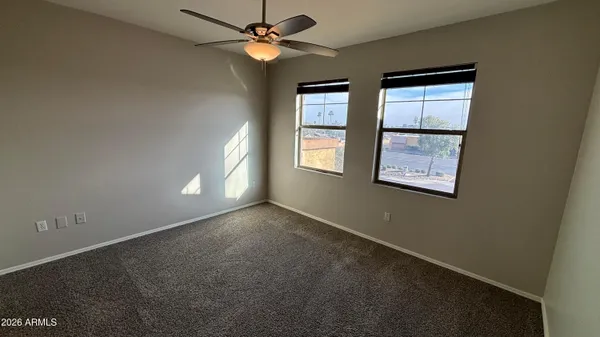 $1,895 | 3250 West Greenway Road, Unit 104, Phoenix, AZ 85053