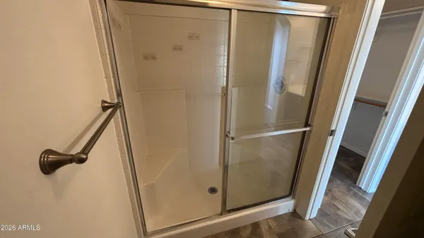 $1,895 | 3250 West Greenway Road, Unit 104, Phoenix, AZ 85053