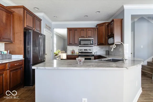 $372,706 | 1351 Turner Trace Place North, Avon, IN 46123