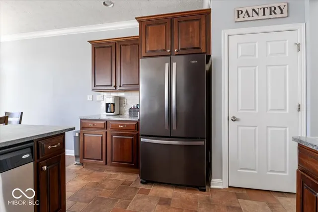 $372,706 | 1351 Turner Trace Place North, Avon, IN 46123