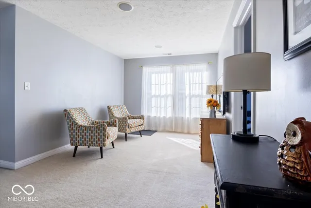 $372,706 | 1351 Turner Trace Place North, Avon, IN 46123