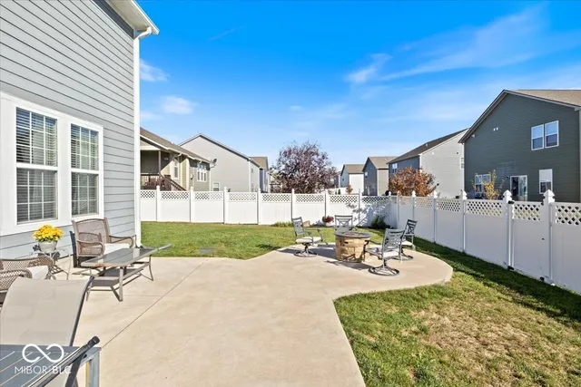 $372,706 | 1351 Turner Trace Place North, Avon, IN 46123