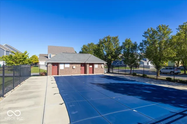 $372,706 | 1351 Turner Trace Place North, Avon, IN 46123