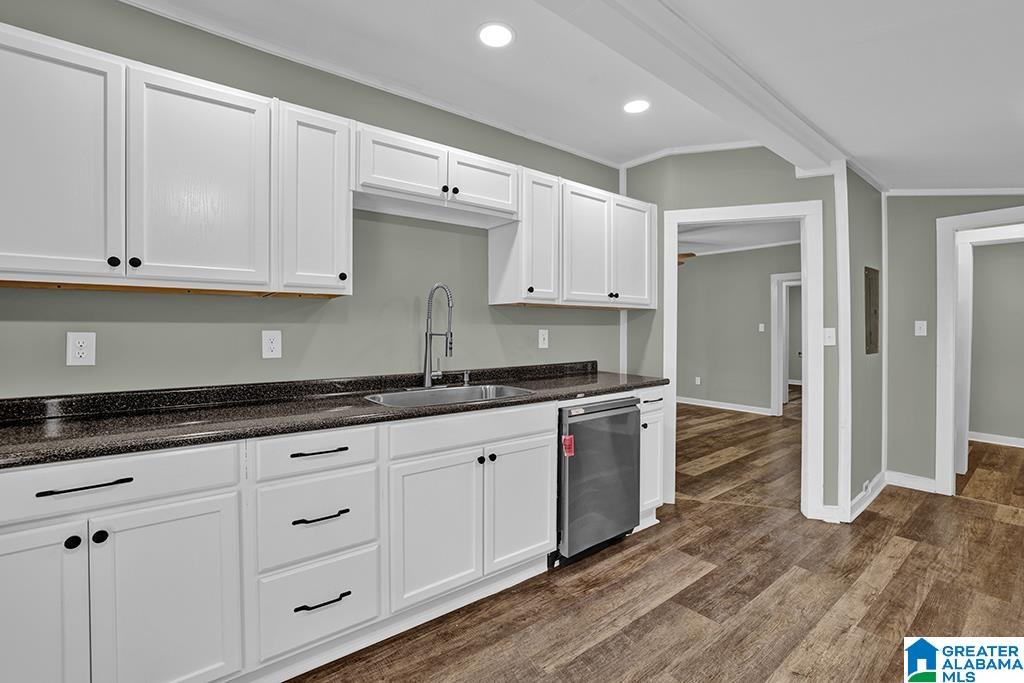 1041 Gene Reed Road Birmingham, AL 35235 - Photo 9 of 26 Gallery Image 9