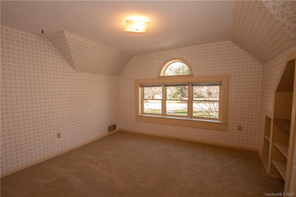 1431 Webster Road Sylva, NC 28779 - Photo 21 of 47 Gallery Image 21