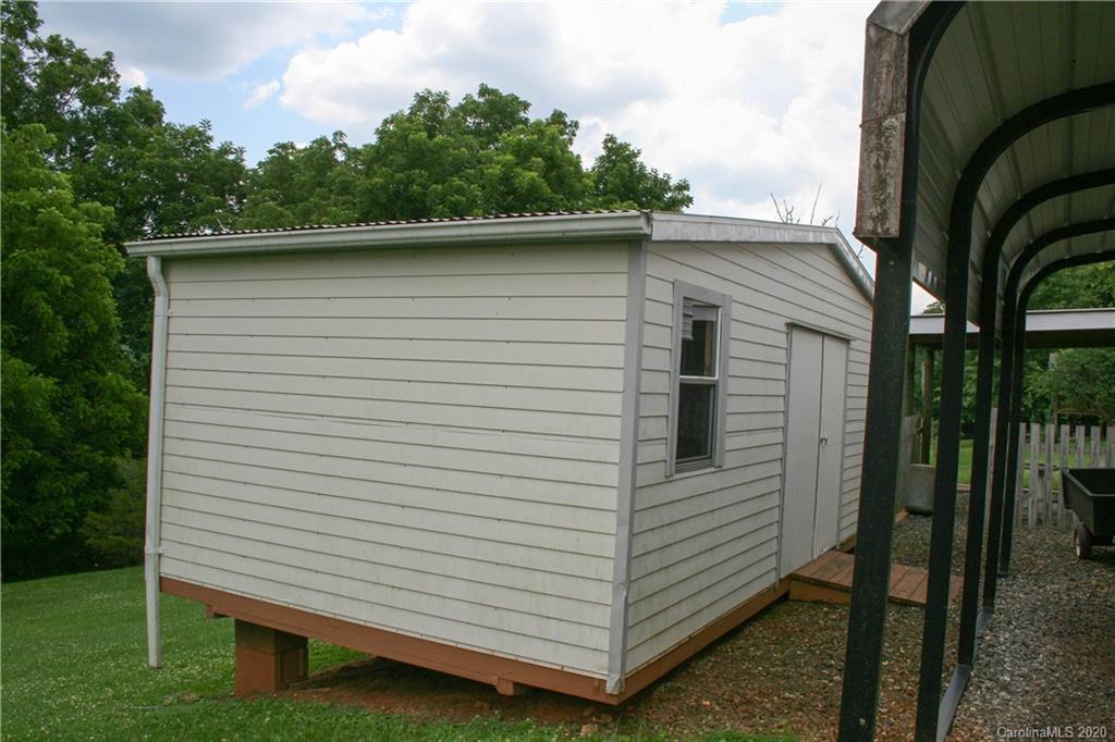 1431 Webster Road Sylva, NC 28779 - Photo 33 of 47 Gallery Image 33