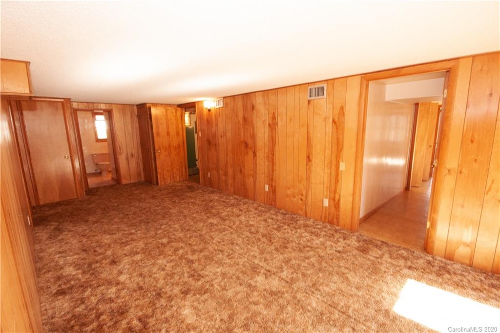 1431 Webster Road Sylva, NC 28779 - Photo 43 of 47 Gallery Image 43
