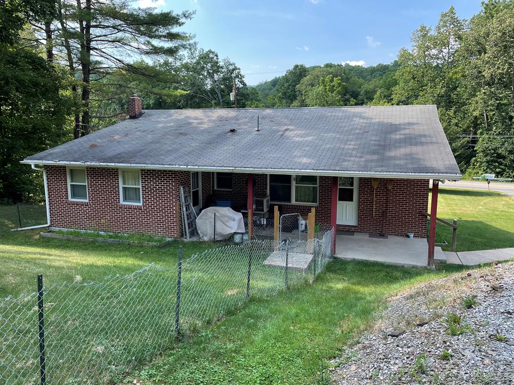 8834 Pogue Road Three Springs, PA 17264 - Photo 13 of 14 Gallery Image 13