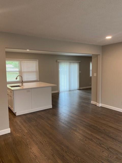8121 Folkstone Road Indianapolis, IN 46268 - Photo 8 of 13 Gallery Image 8