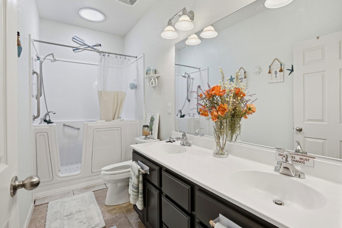 1437 Willmott Road Los Banos, CA 93635 - Photo 19 of 26