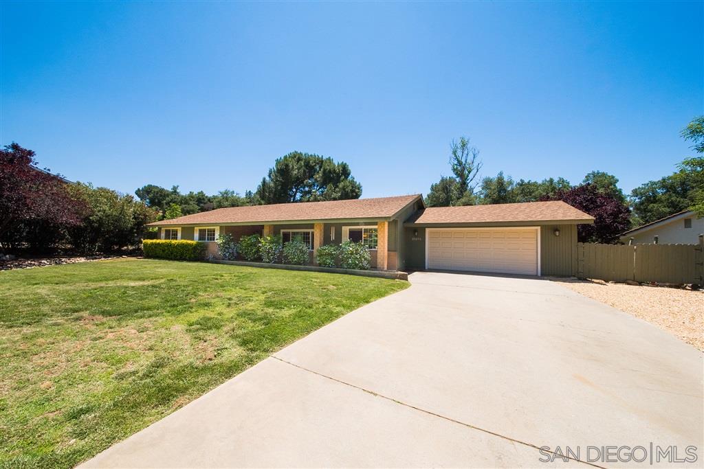 25073 Pappas Road Ramona, CA 92065 - Photo 2 of 25 Gallery Image 2