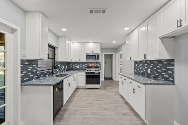 $229,900 | 1407 Lamar Drive, La Marque, TX 77568