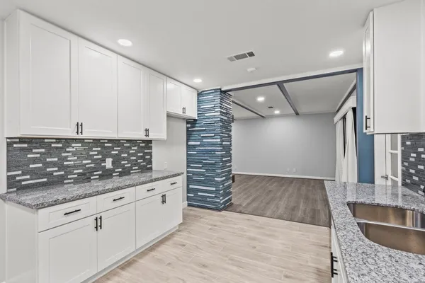 $229,900 | 1407 Lamar Drive, La Marque, TX 77568