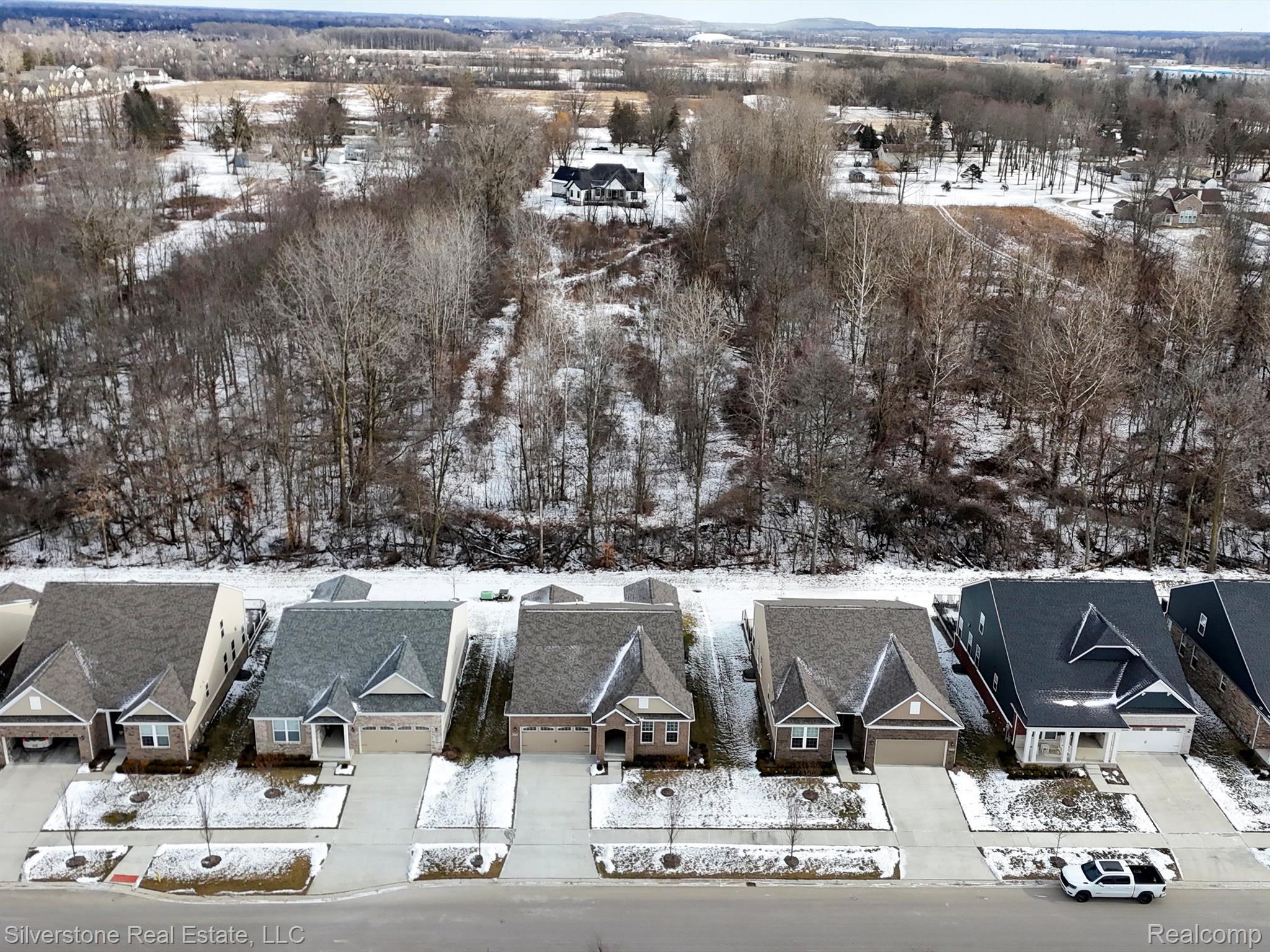4731 Bingham Road Canton, MI 48188 - Photo 36 of 38 Gallery Image 36