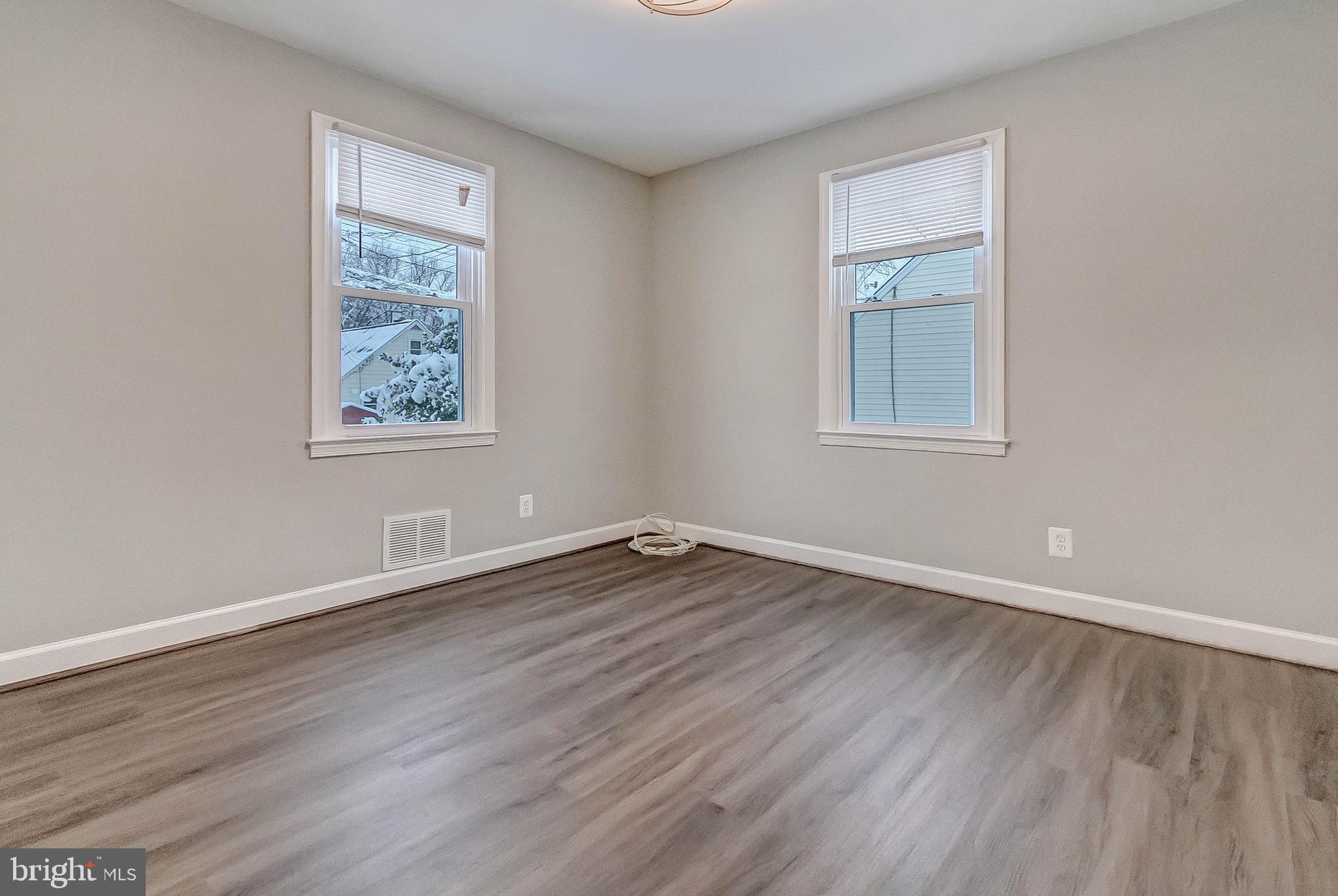 1814 Forrest Road Baltimore, MD 21234 - Photo 23 of 45