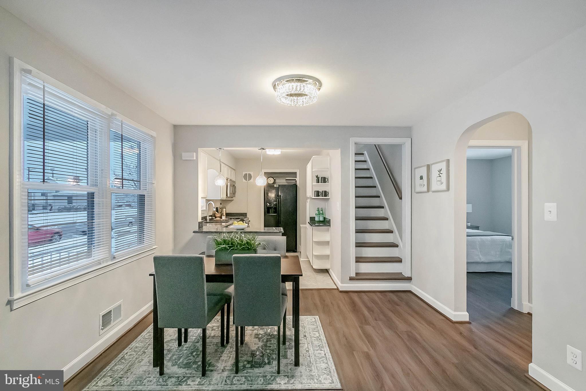 1814 Forrest Road Baltimore, MD 21234 - Photo 4 of 45