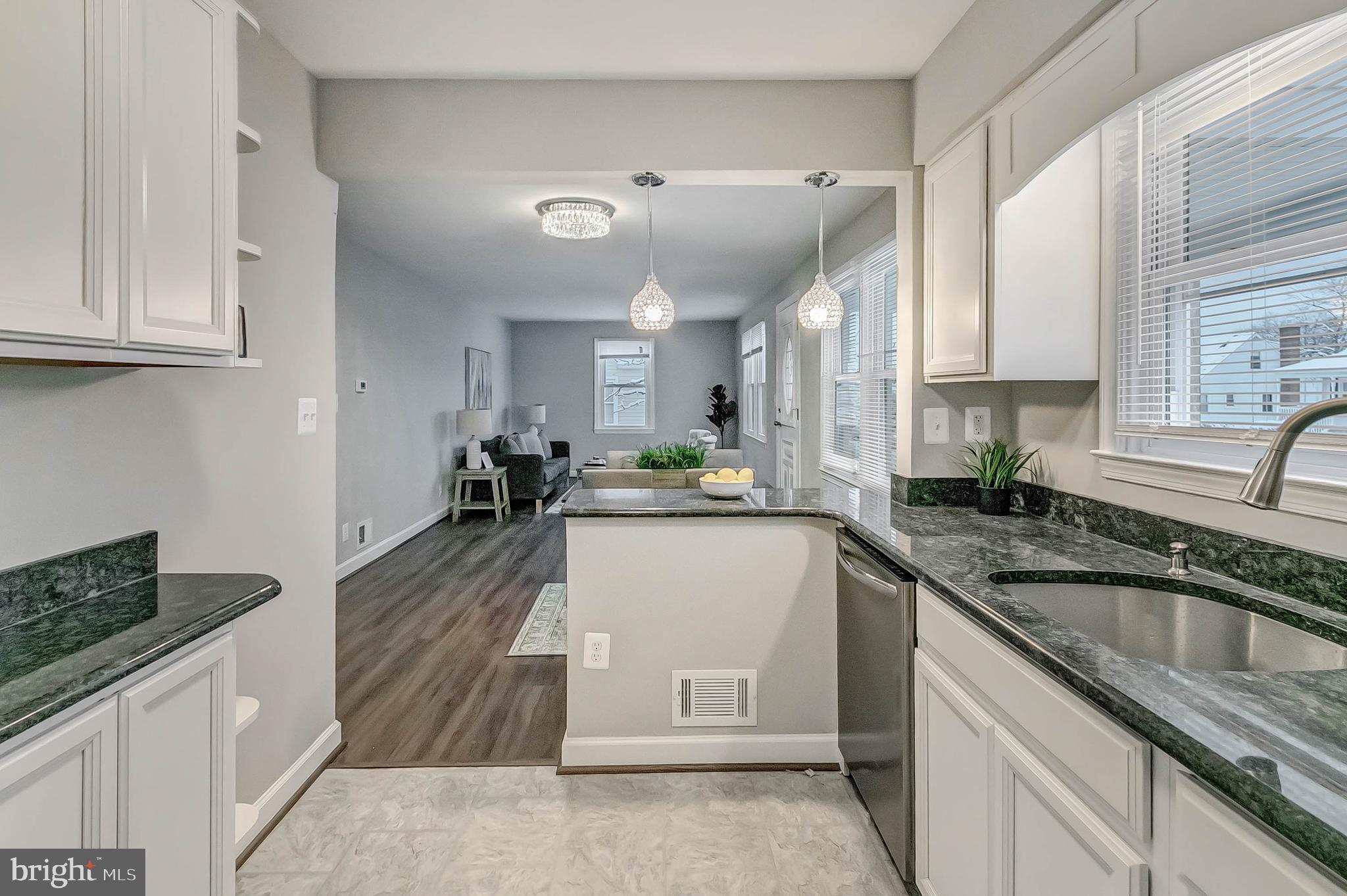 1814 Forrest Road Baltimore, MD 21234 - Photo 9 of 45