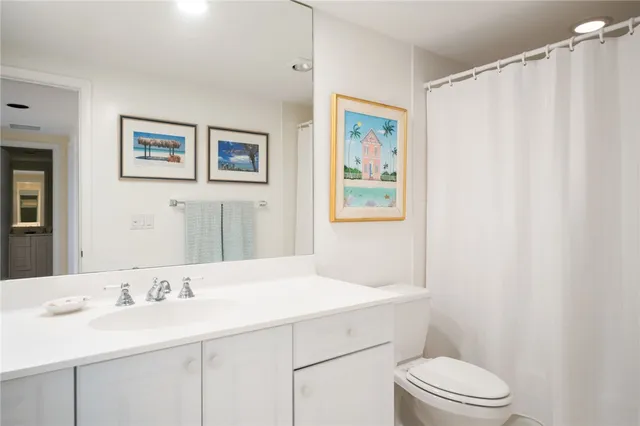 $5,000 | 1001 Bay Road, Unit 209, Vero Beach, FL 32963