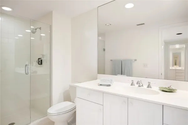 $5,000 | 1001 Bay Road, Unit 209, Vero Beach, FL 32963