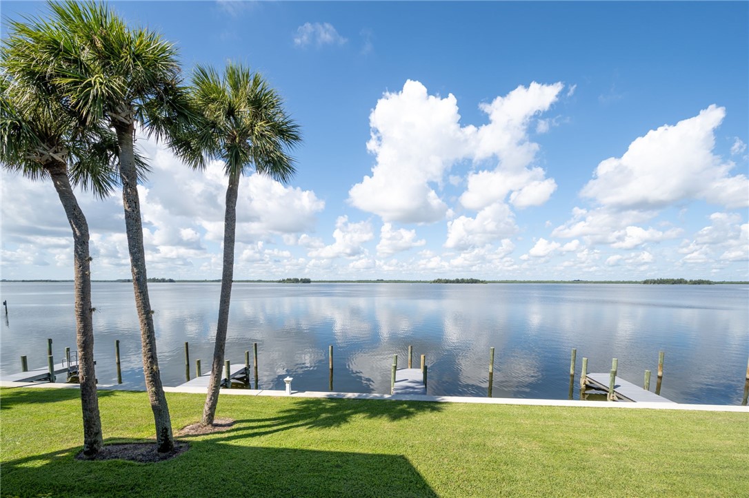 1001 Bay Road, Unit 209 Vero Beach, FL 32963 - Photo 17 of 25