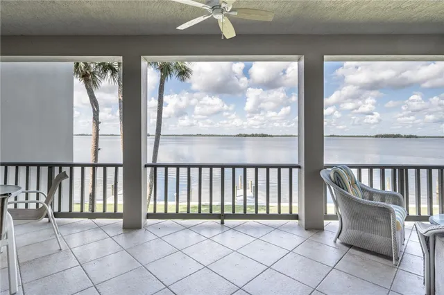 $5,000 | 1001 Bay Road, Unit 209, Vero Beach, FL 32963