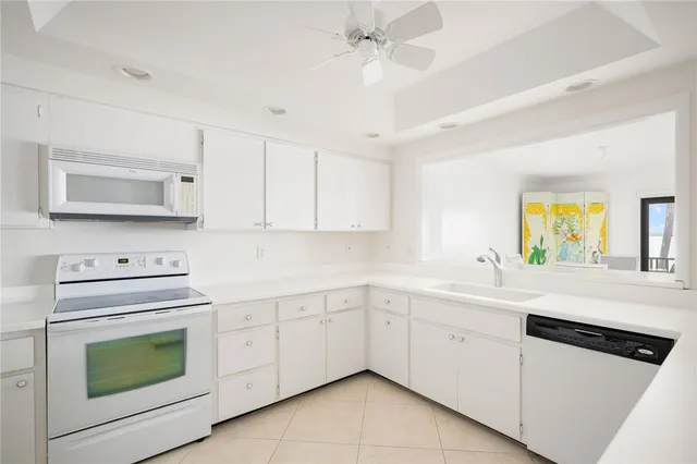 $5,000 | 1001 Bay Road, Unit 209, Vero Beach, FL 32963