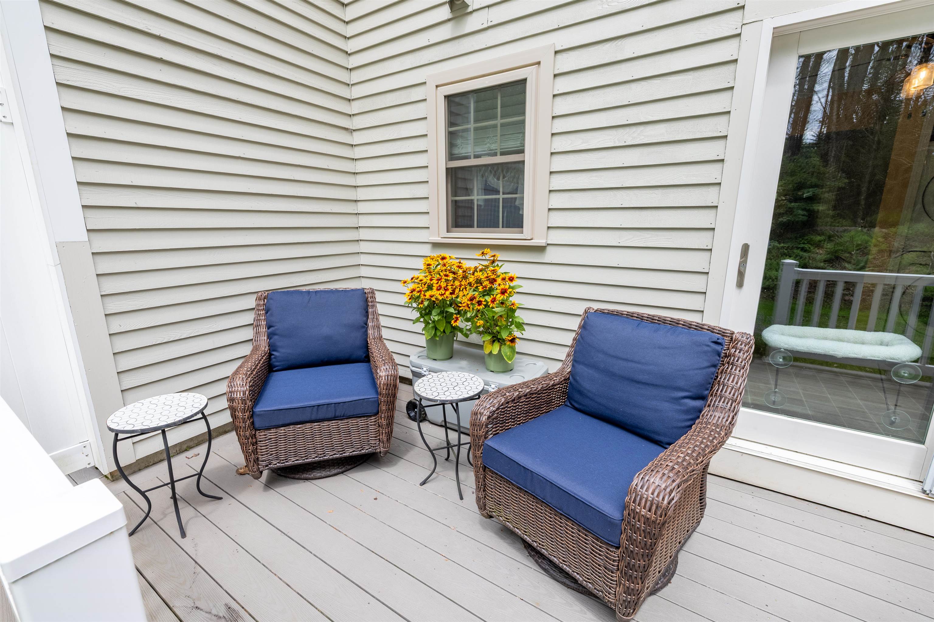 34 Woodland Green Rochester, NH 03868 - Photo 23 of 28