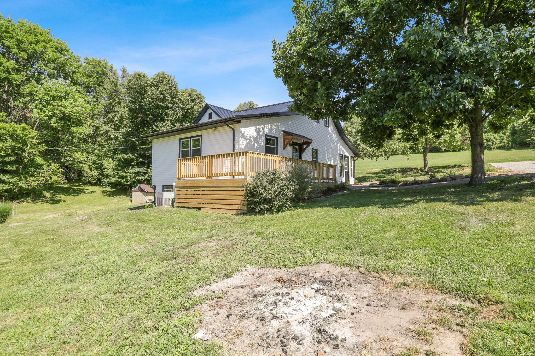 18240 Crawmer Road Southeast Newark, OH 43056 - Photo 49 of 69 Rear Exterior & Yard